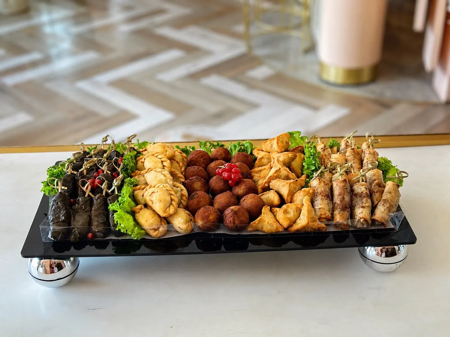 MEZZA TRAY