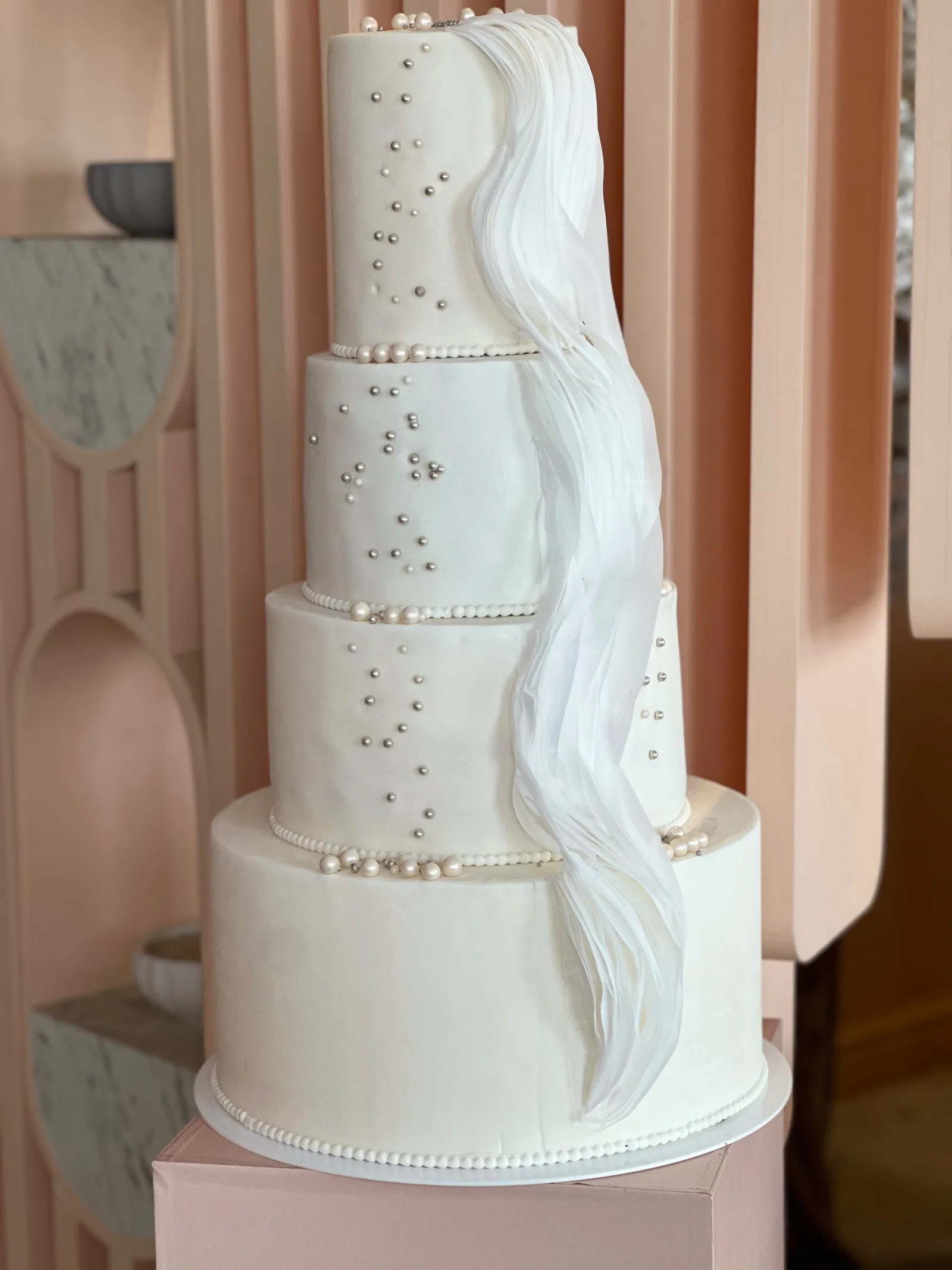 WEDDING 4 LAYER WHITE  CAKE