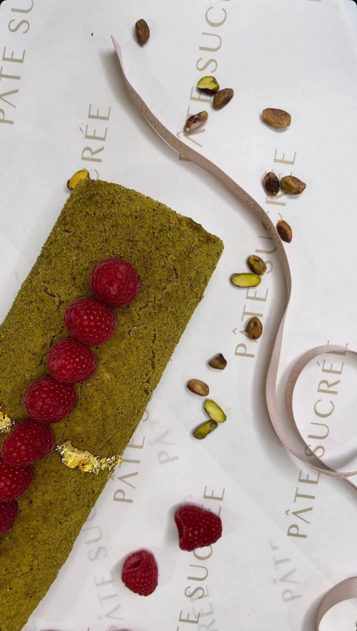 Pistachio Raspberry Roll