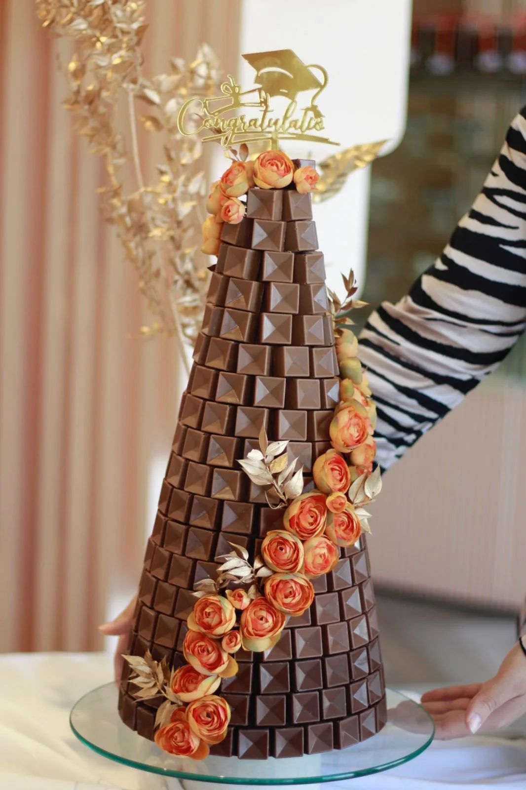 CUSTOMIZE CHOCOLATE WITH FLOWER