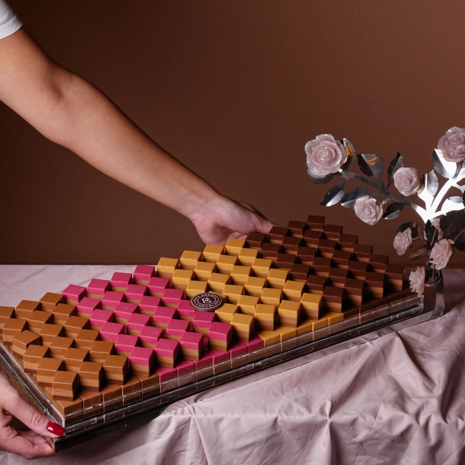 LONG SILVER TRAYS WITH PINK FLOWER