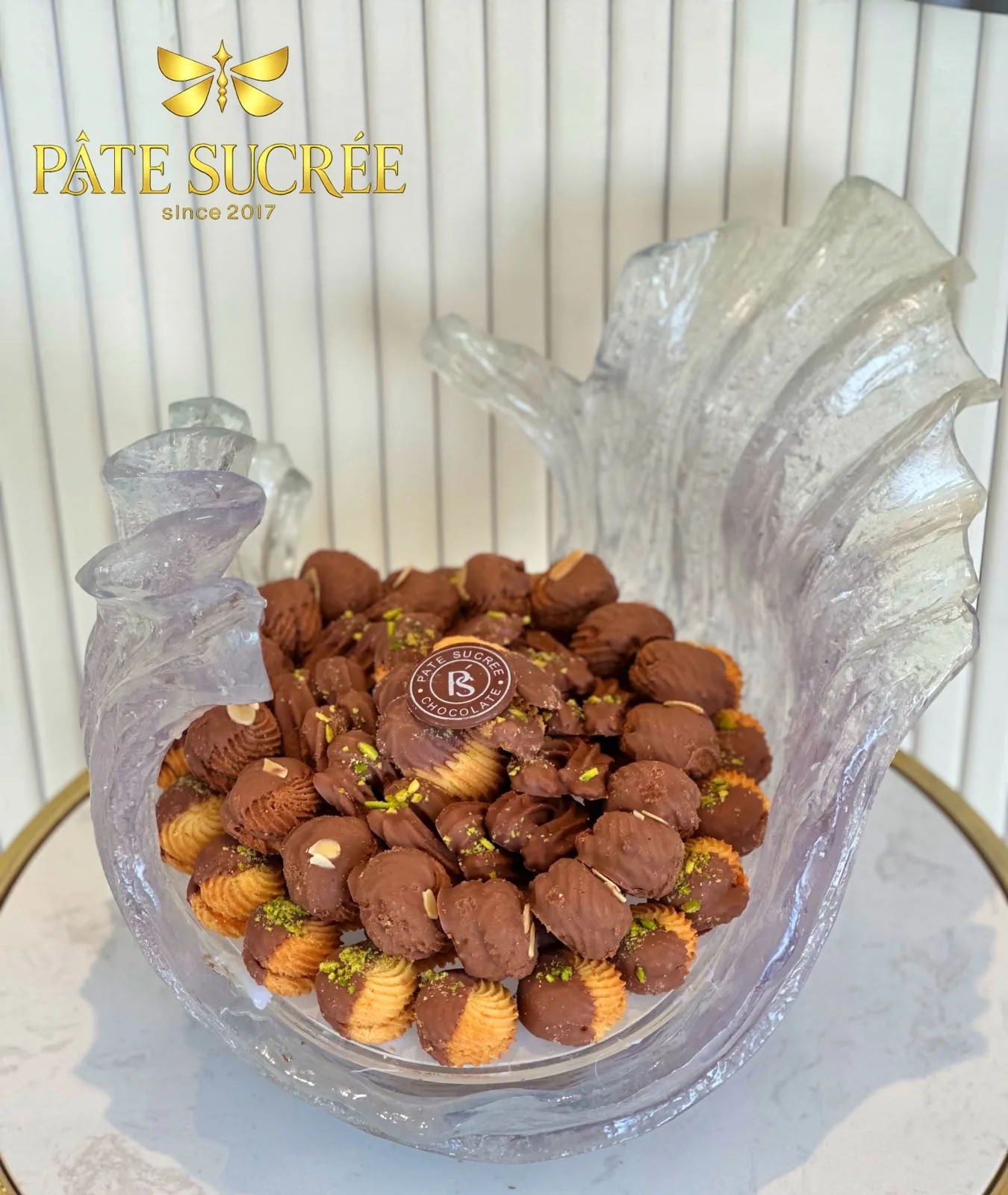 MIX PETITFOUR- APRICOT VANILLA AND CHOCOLATE, U CHOCOLATE AND VANILLA